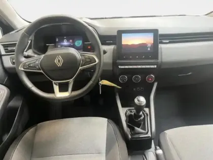 Photo 12 Renault Clio  1.5 dCi 100ch Evolution - 25
