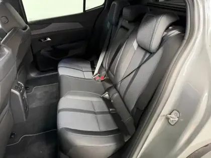 Photo 9 Peugeot 408  Electrique 210 Allure (58kWh) GPS Camera 360  Full LED