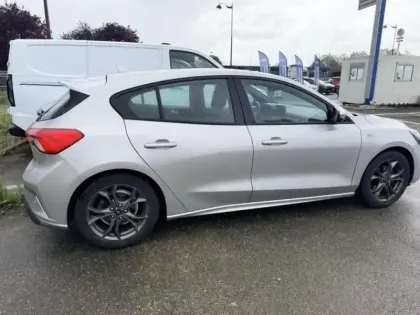 Photo 5 Ford Focus  1.0 EcoBoost 125ch ST-Line