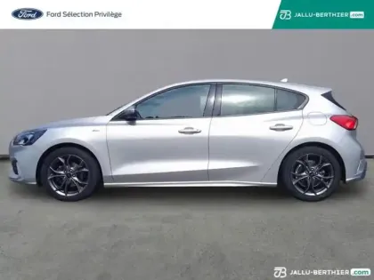 Photo 11 Ford Focus  1.0 EcoBoost 125ch ST-Line