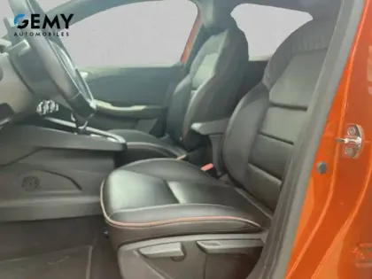 Photo 8 Renault Clio  E-Tech 140 - 21