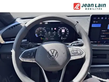 Photo 11 Volkswagen T-roc  1.5 eTSI EVO2 Hybrid 150 ch DSG7