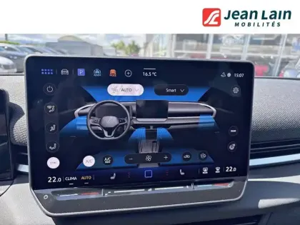 Photo 13 Volkswagen T-roc  1.5 eTSI EVO2 Hybrid 150 ch DSG7