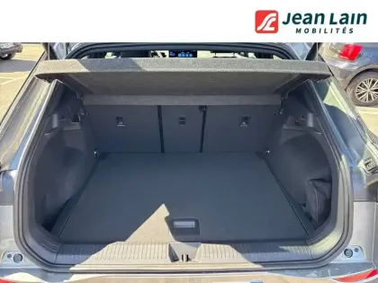 Photo 9 Volkswagen T-roc  1.5 eTSI EVO2 Hybrid 150 ch DSG7