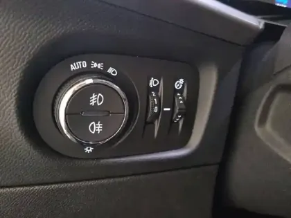 Photo 48 Opel Mokka  Electrique 136 ch & Batterie 50 kWh