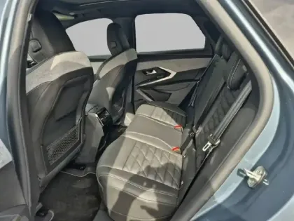 Photo 11 Peugeot 3008  Hybrid 145 e-DCS6