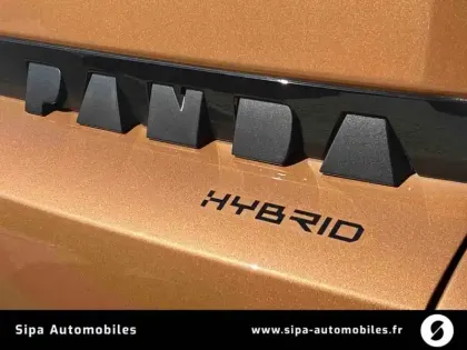Photo 30 Fiat Panda Grande  T-Gen 3 1.2 Hybrid Turbo 110 ch eDCT6