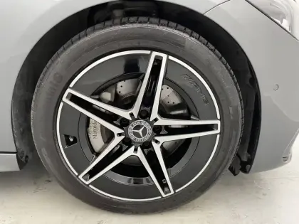 Photo 12 Mercedes Classe C  220 d 9G-Tronic