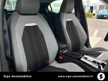 Photo 37 Opel Mokka  Electrique 136 ch & Batterie 50 kWh