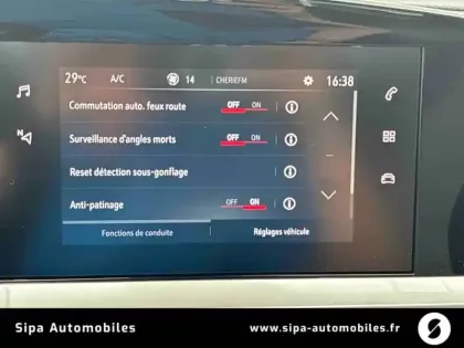 Photo 26 Opel Mokka  Electrique 136 ch & Batterie 50 kWh