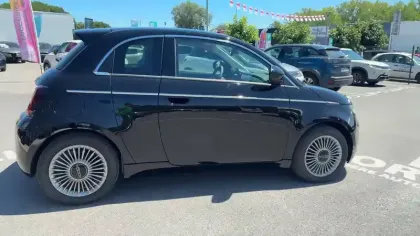 Photo 5 Fiat 500  3+1 e 118 ch