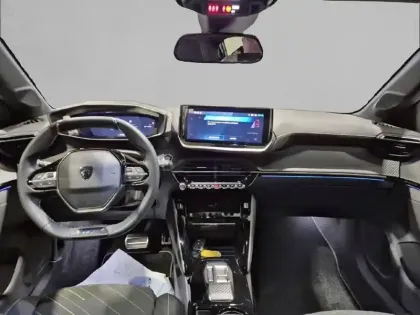Photo 7 Peugeot 208  Electrique 156ch 54 kWh