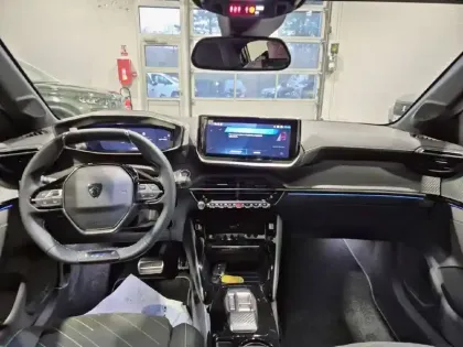 Photo 30 Peugeot 208  Electrique 156ch 54 kWh