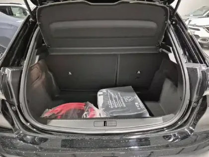 Photo 5 Peugeot 208  Electrique 156ch 54 kWh