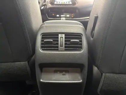 Photo 33 Nissan Qashqai  Mild Hybrid 140 ch