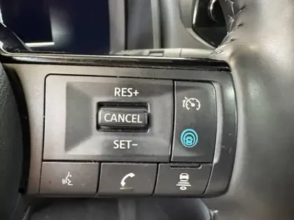 Photo 18 Nissan Qashqai  Mild Hybrid 140 ch