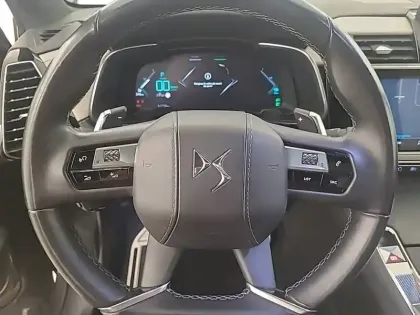 Photo 8 DS DS 7 DS7 Crossback Hybride E-Tense 225 EAT8