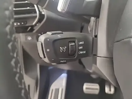 Photo 22 DS DS 7 DS7 Crossback Hybride E-Tense 225 EAT8