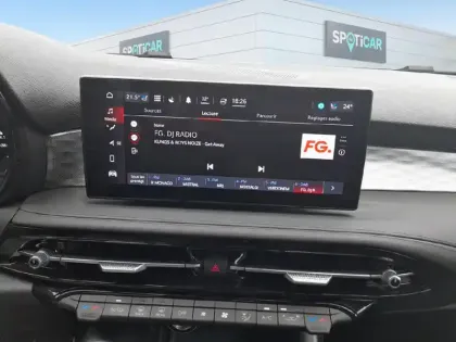 Photo 10 Alfa Romeo Tonale  1.3 Hybride Rechargeable PHEV 280ch AT6 Q4 Edizione Speciale