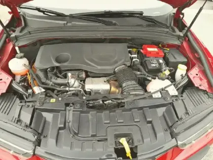 Photo 6 Alfa Romeo Tonale  1.3 Hybride Rechargeable PHEV 280ch AT6 Q4 Edizione Speciale