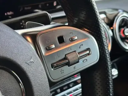 Photo 14 Mercedes CLA  200 d Coupé AMG Line