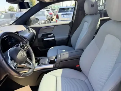 Photo 18 Mercedes GLA 250 e Progressive Line
