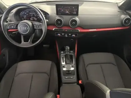 Photo 10 Audi Q2 30 TFSI sport