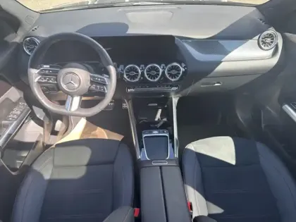 Photo 17 Mercedes GLA 250 e Hybrid EQ AMG Line