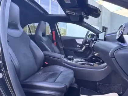 Photo 12 Mercedes Classe A Mercedes-AMG A 35 4MATIC