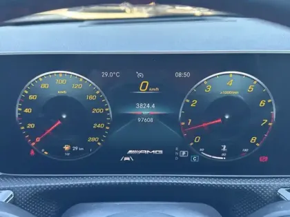 Photo 15 Mercedes Classe A Mercedes-AMG A 35 4MATIC