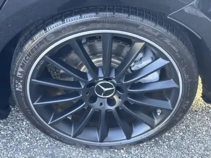 Photo 8 Mercedes Classe A Mercedes-AMG A 35 4MATIC