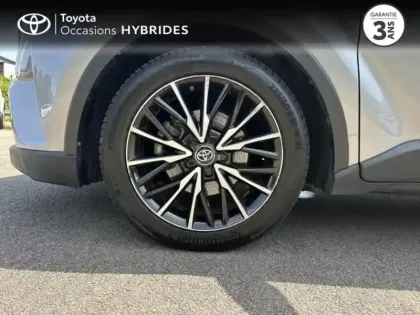 Photo 8 Toyota C-HR  122h Edition 2WD E-CVT RC18