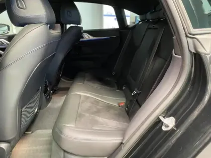 Photo 12 BMW I4  eDrive35 286ch M Sport