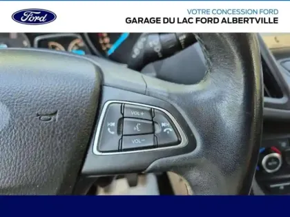 Photo 12 Ford Kuga  1.5 TDCi 120ch Stop&Start Titanium 4x2 Euro6.2
