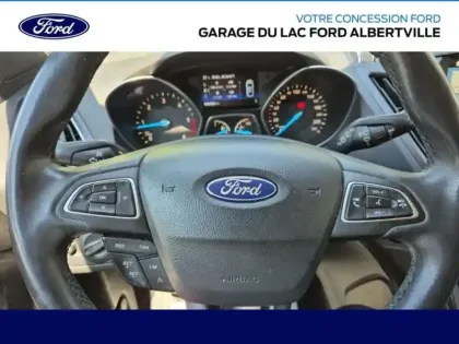 Photo 11 Ford Kuga  1.5 TDCi 120ch Stop&Start Titanium 4x2 Euro6.2