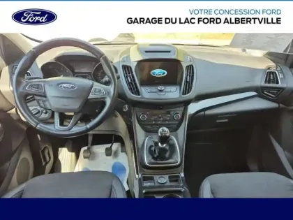 Photo 9 Ford Kuga  1.5 TDCi 120ch Stop&Start Titanium 4x2 Euro6.2