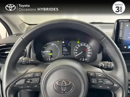 Photo 12 Toyota Yaris  116h Dynamic 5p MC24
