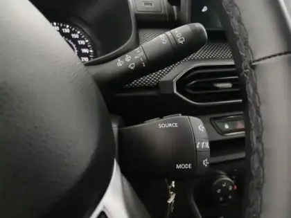 Photo 9 Dacia Sandero  1.0 SCe 65ch Confort -22
