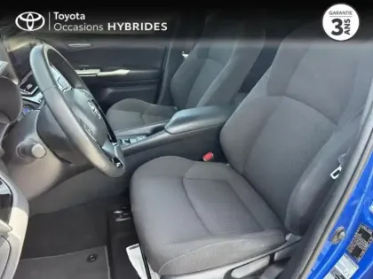 Photo 10 Toyota C-HR  122h Dynamic 2WD E-CVT RC18