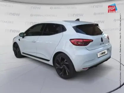 Photo 7 Renault Clio  1.6 E-Tech hybride 145ch Engineered