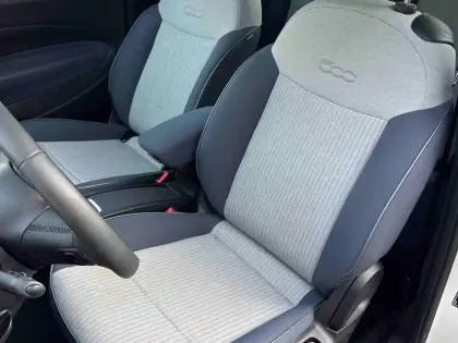 Photo 10 Fiat 500  e 118ch Icône Plus
