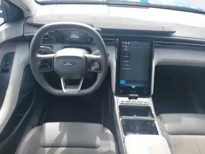 Photo 12 Ford Explorer  286ch Extended Range 77kWh RWD