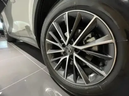 Photo 10 Lexus Nx  450h+ Luxe 4WD MY25