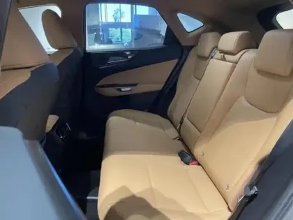Photo 13 Lexus Nx  450h+ Luxe 4WD MY25