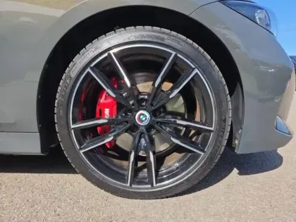 Photo 7 BMW Serie 3 Série 3 Touring M340dA xDrive 340ch M Performance