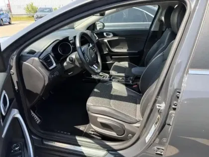 Photo 9 Kia Xceed  1.5 T-GDI 160ch Active DCT7