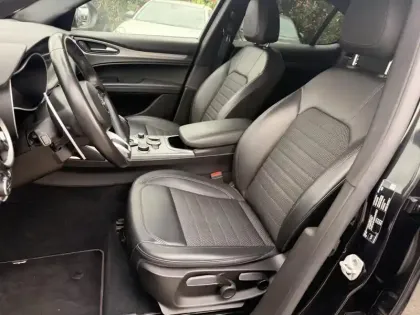 Photo 8 Alfa Romeo Stelvio  2.2 Diesel 190ch Sprint Q4 AT8 MY22