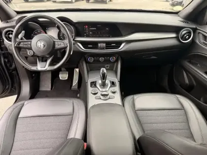 Photo 10 Alfa Romeo Stelvio  2.2 Diesel 190ch Sprint Q4 AT8 MY22
