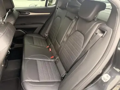 Photo 9 Alfa Romeo Stelvio  2.2 Diesel 190ch Sprint Q4 AT8 MY22