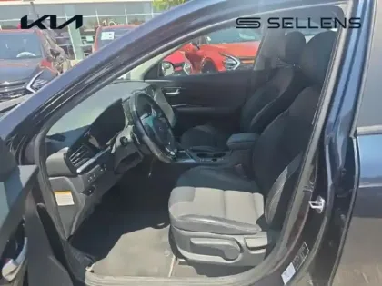 Photo 10 Kia Niro  1.6 GDi 105ch ISG + électrique 43.5ch Active DCT6